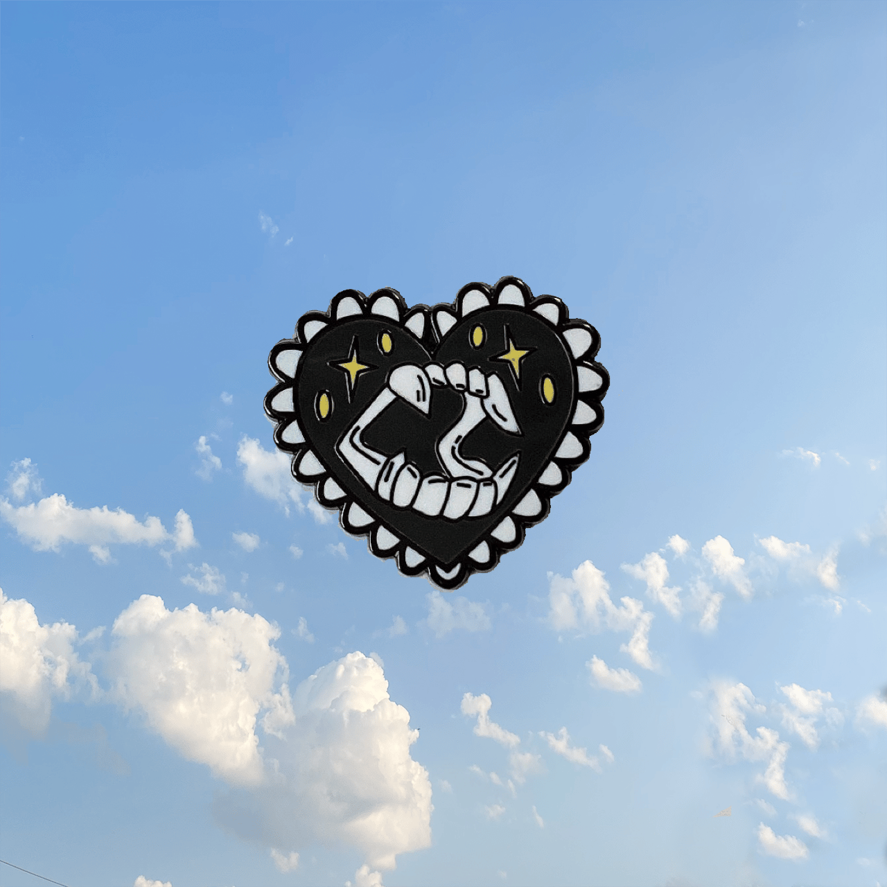 B&W heart fangs