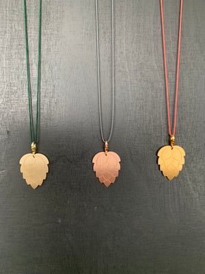 Image of little leaf_humulus lupulus_roségold