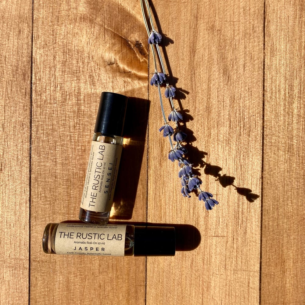 Image of ESSENTIAL OIL ROLL-ON