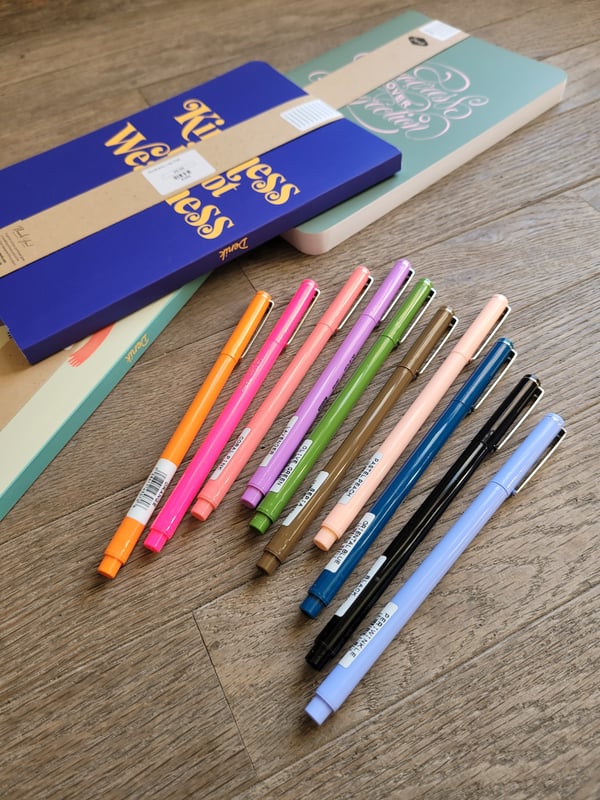 Image of Marvy LePen Fine Tip Journaling Pen