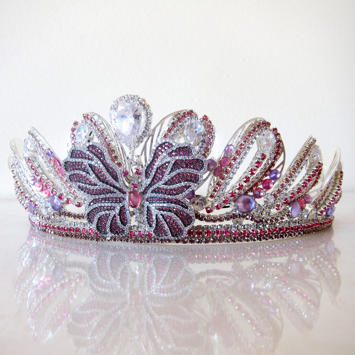 monarque-tiaras-crowns