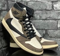 Jordan 1 Retro High Travis Scott