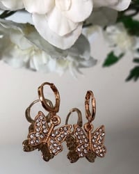 Gold Dangly Butterfly Earring