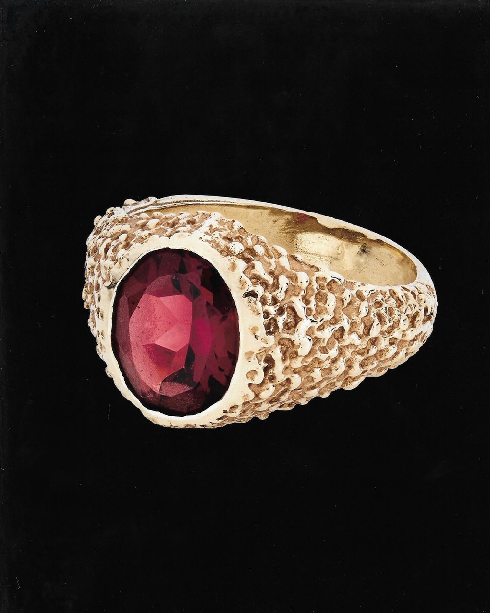 Image of RED GARNET ORE RING