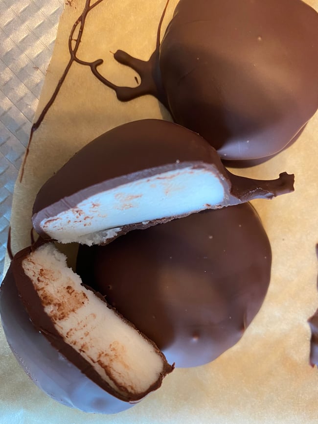 Peppermint patties in a box