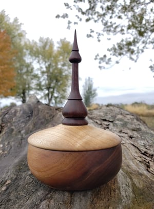 Image of Walnut Lidded Box with Maple Lid and Walnut Finial