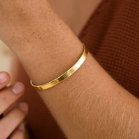 Image 1 of Brazalete Ancho