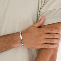 Image 3 of Brazalete Ancho