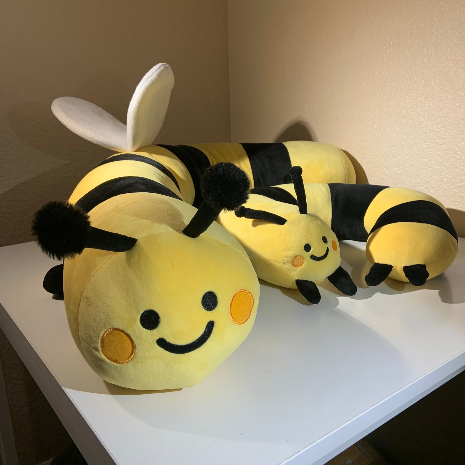 giant bee plush