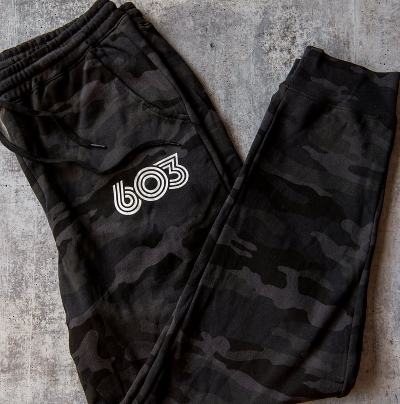 Image of Camo Men’s Retro 603 sweatpants 
