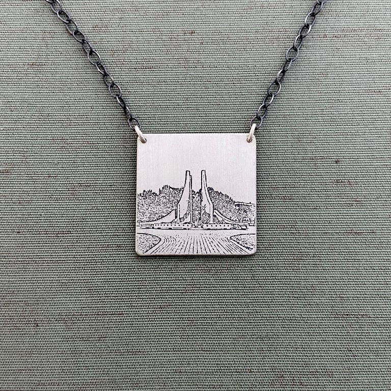 Sterling Silver Purdue Engineering Fountain Necklace