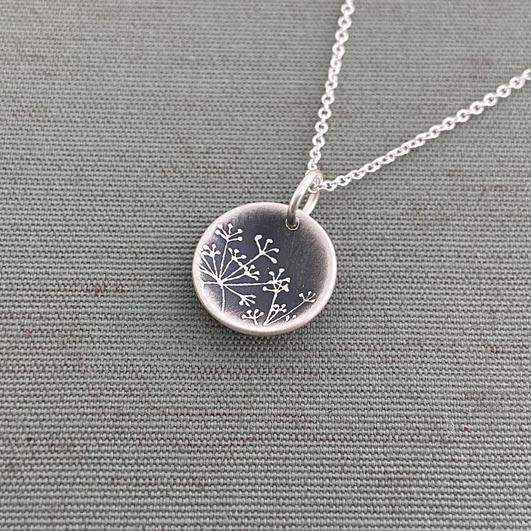 Tiny Cupped Queen Anne's Lace Necklace