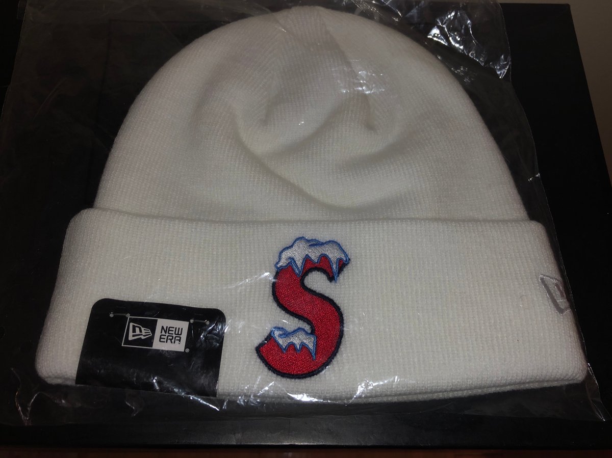 New Era x Supreme ‘S’ Logo Beanie