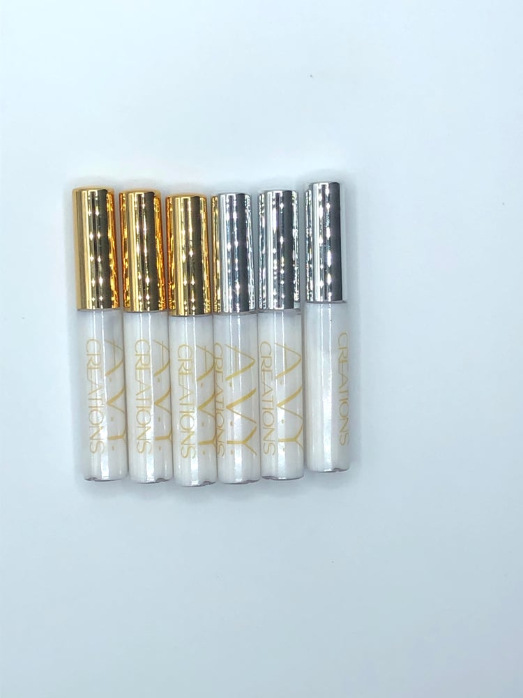 Image of A.V.Y Creations Lash Glue