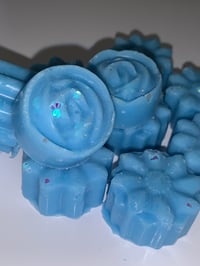 Wax melt shapes 