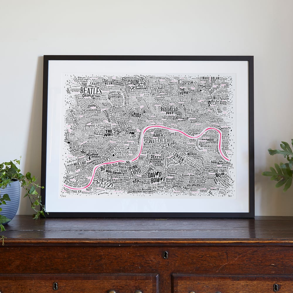 Music Map Of London (Pink Thames)