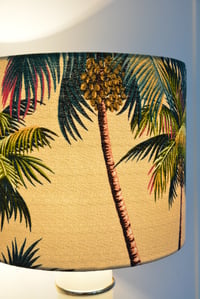 Image 4 of Lampe Palmier