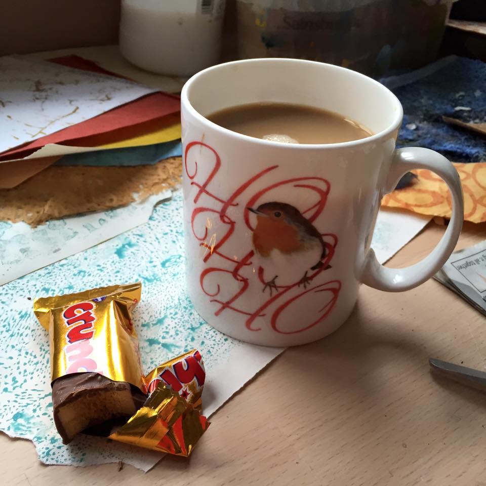 Image of Fine Bone China Robin mug with choccy treat & gift tag.
