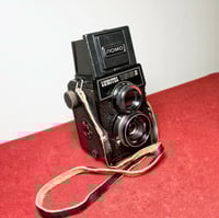 Limited Stock! LOMO Lubitel 166 B 120 Medium Format Film TLR Kit + Film