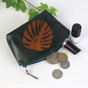 Image of Leather Curved Purse - Monstera Green