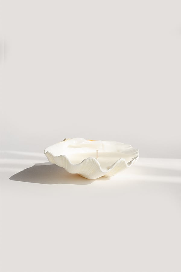 Clam Candle