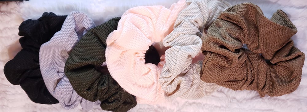 Image of Scrunchie