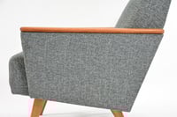 Image 4 of Fauteuils CARRES gris chiné