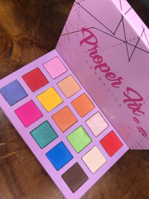 Image of SPRUNG OUT Eyeshadow Palette