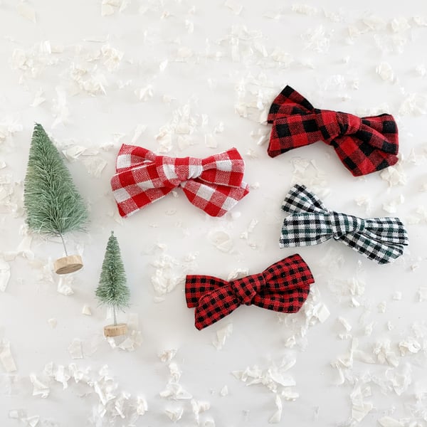 Image of Holiday plaid bows 