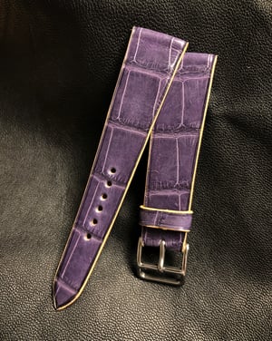 Image of Light Purple Alligator contrast cream stitching classic watch strap