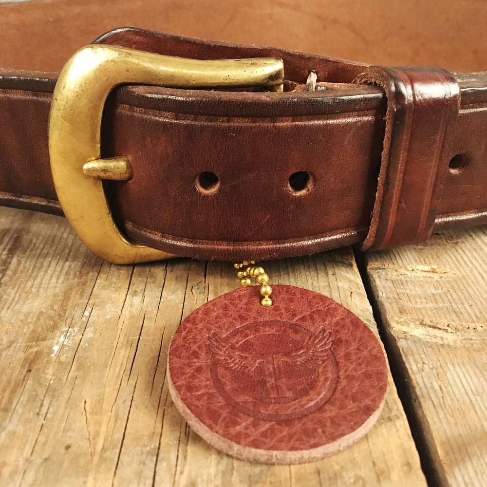 Image of THEDI LEATHERS HORSESHOE BELT BROWN