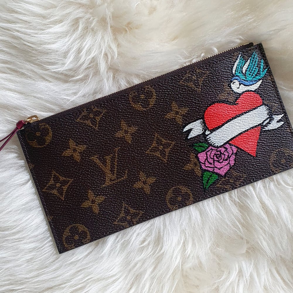 Louis Vuitton Heart Tattoo Wallet 