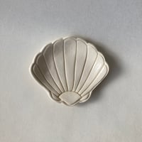 Image 5 of Shell Dish