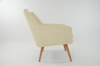 Image 2 of Coquille carrée ivoire piètement bois