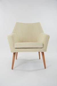 Image 4 of Coquille carrée ivoire piètement bois