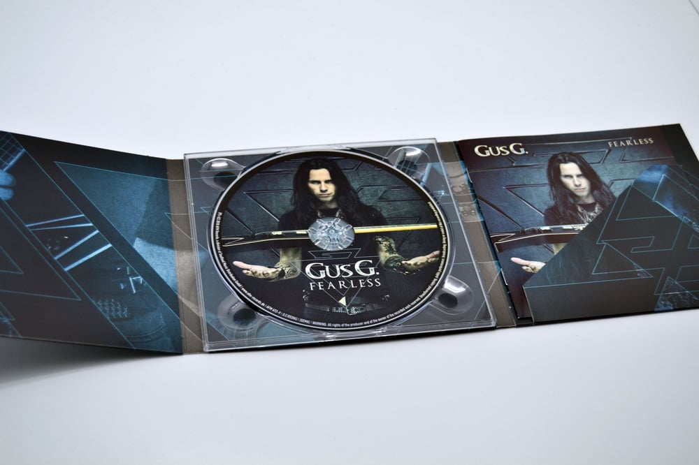 GUS G. - Fearless SIGNED (Digipak Cd) + Guitar Pick!