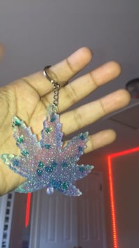 Weed keychains 