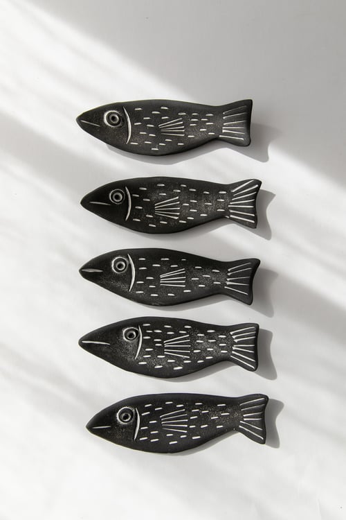 Image of Mini Charcoal Fish Incense Gift Set