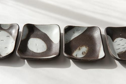 Image of Black and White Porcelain inlay soap dish