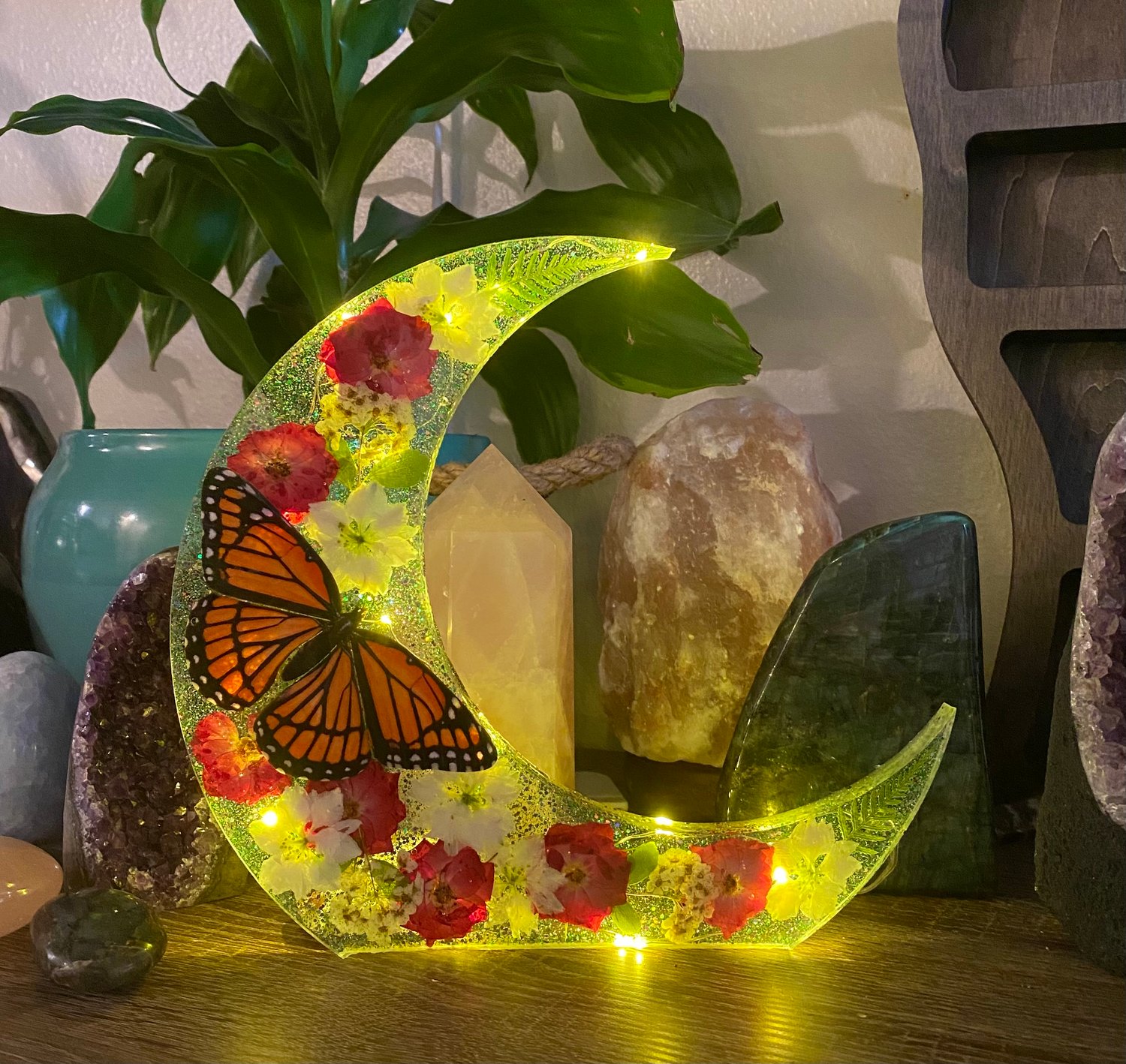 Image of sparkly monarch nightlight 