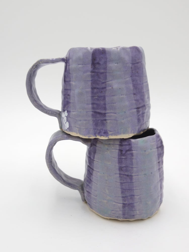 Image of Lavender Satin Mug 1