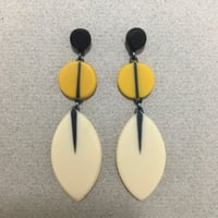 long leaf earrings