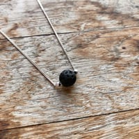 MINIMALISTIC SINGLE LAVA ESSENTIAL  OIL DIFFUSER NECKLACE