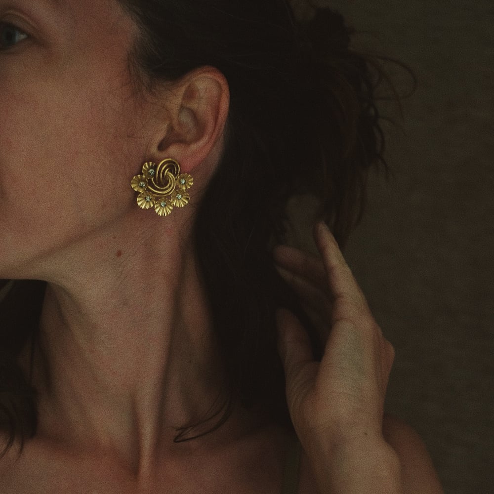 Image of Boucles d'oreilles DAPHNÉ plaquées or