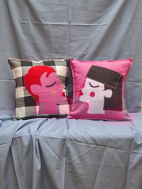 Image 3 of Smooches [left] Cusion Cover