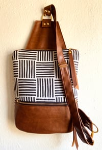 Image 3 of Stripe sling bag 