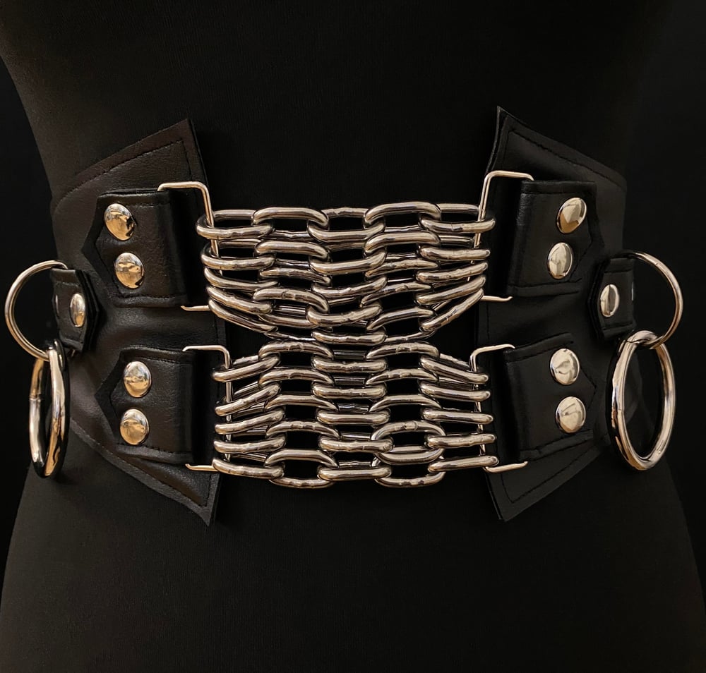 Studded waist cincher belt