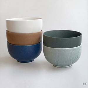 Yumiko Iihoshi Porcelain ReIRABO Donburi (large bowl)