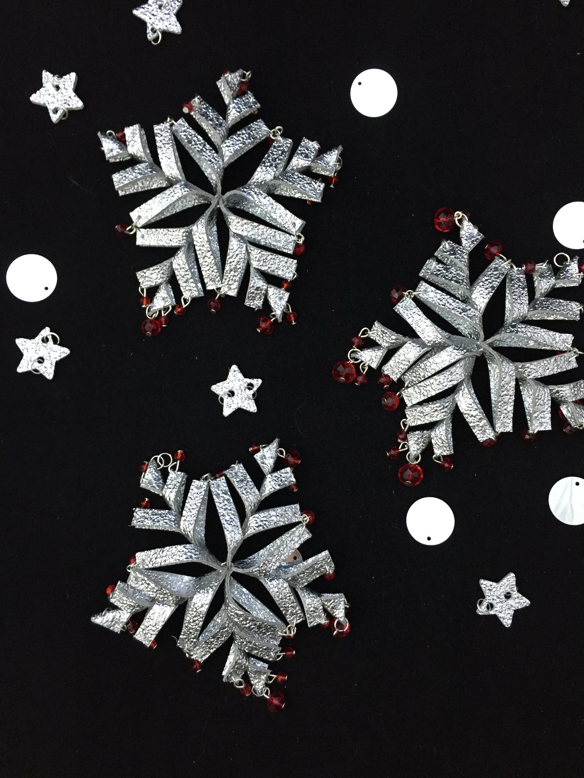 Image of Set of 3 snowflake decorations 