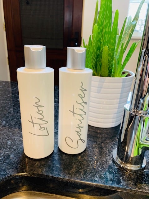 Image of White Gloss cap 250ml Bottles